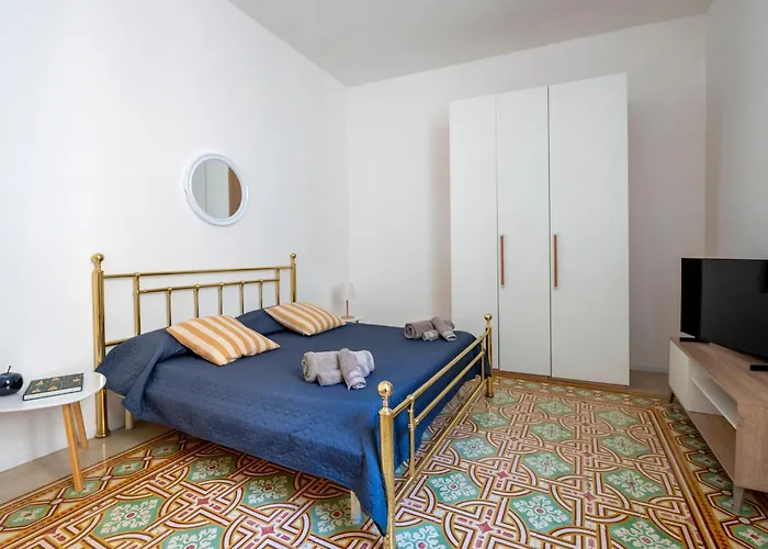 La Fenice - Mosaic Home
