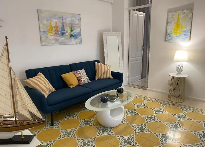 La Fenice - Mosaic Home